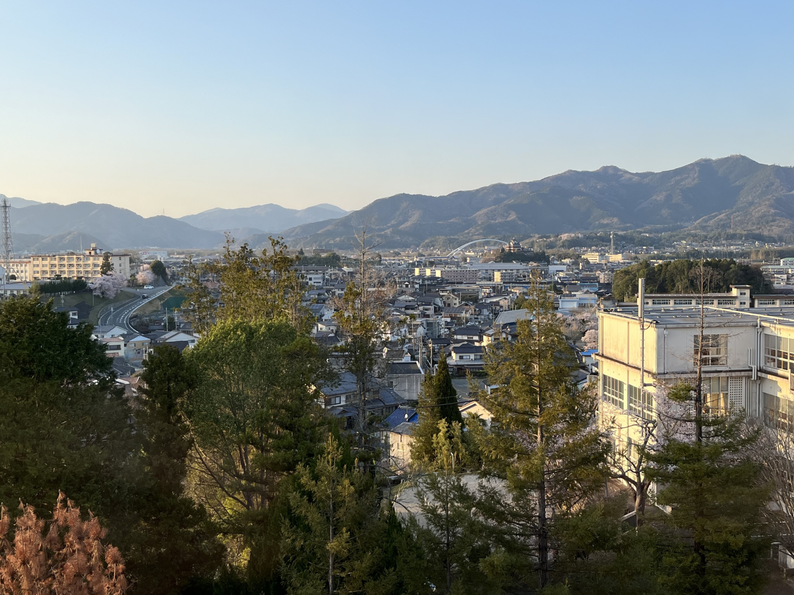 音無瀬橋と福知山城