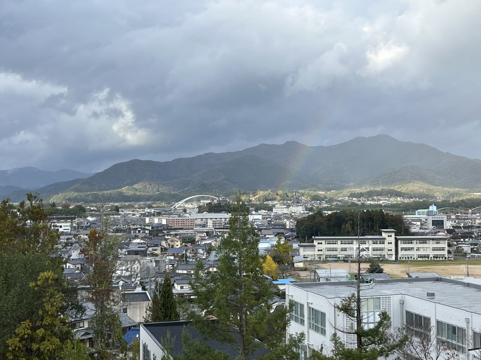 音無瀬橋と福知山城